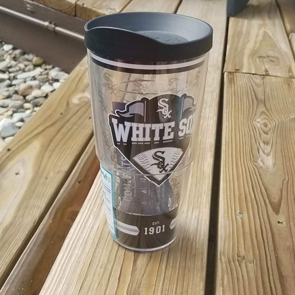NWT White Sox Tervis